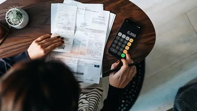 How to Reduce Bleisure Flight Expenses: Complete Editorial Guide