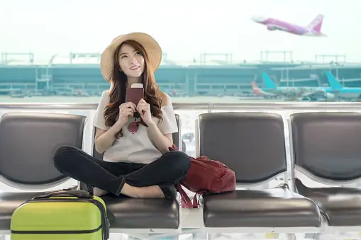 How to Manage Bleisure Travel Expenses: A Corporate Guide